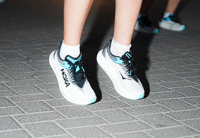 Ponemos a prueba las Hoka Rocket X 3 en el Mile X